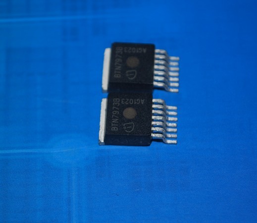 BTN79738B 集成的高电流电机驱动器 产品图