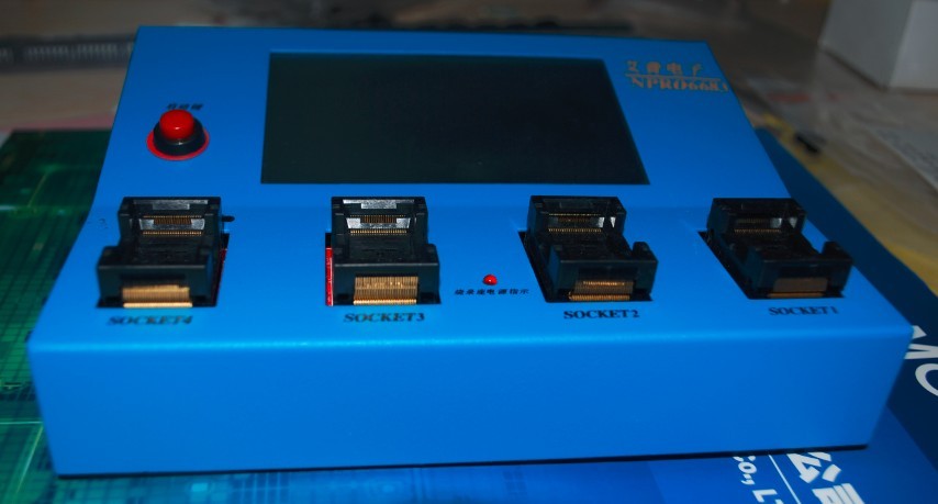 NAND FLASH 烧录器--编程器--拷贝机 NPRO6683 NAND FLASH 专用烧录器，4头快速烧录 产品图