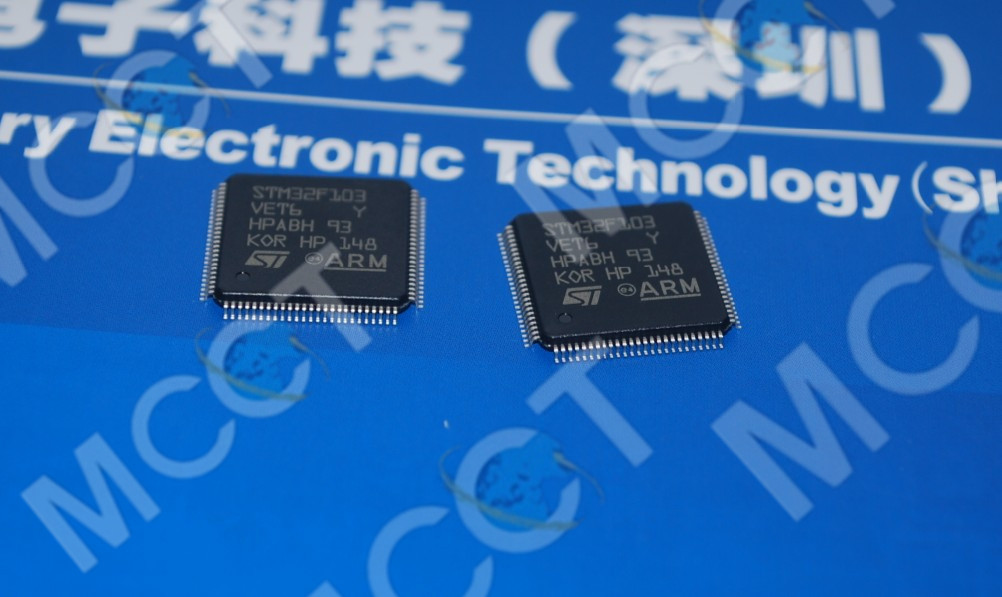 STM32F103CBT6 Medium-density performance line ARM-based 32-bit MCU with 64 or 128 KB Flash, USB, CAN, 7 timers, 2 ADCs, 9 communication interfaces 产品图