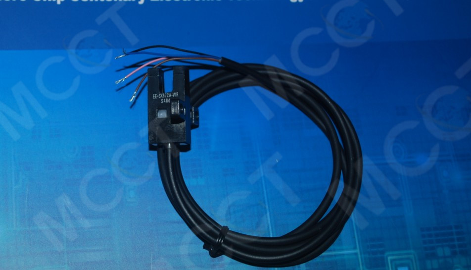 EE-SX672A-WR 带线槽型光电 产品图