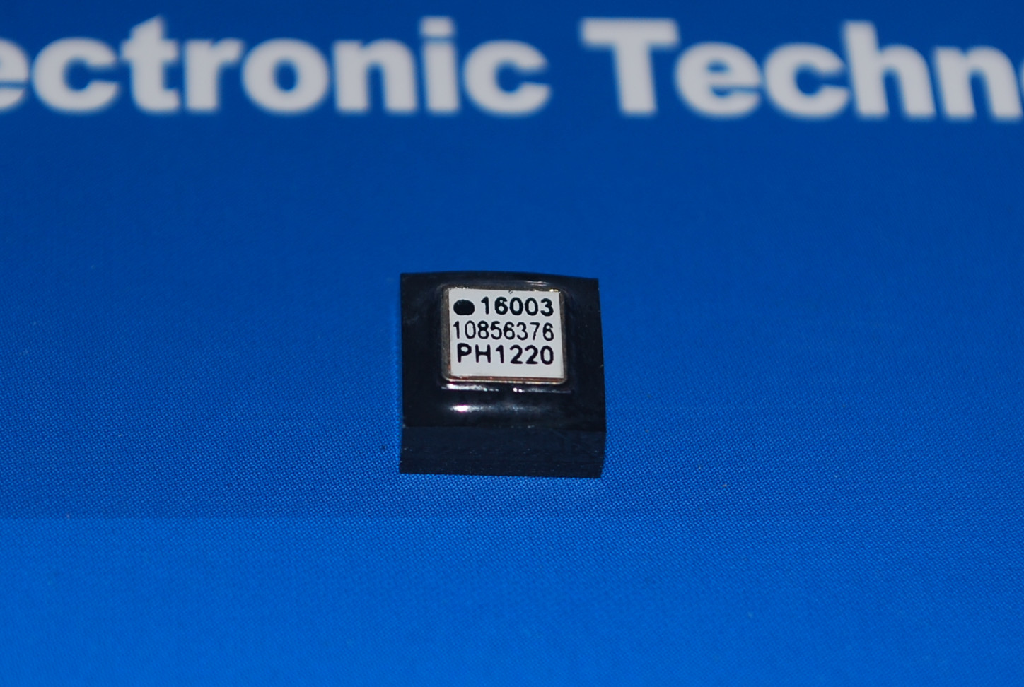 ADIS16003CCCZ 双轴、±1.7 g加速度计，采用SPI接口 产品图