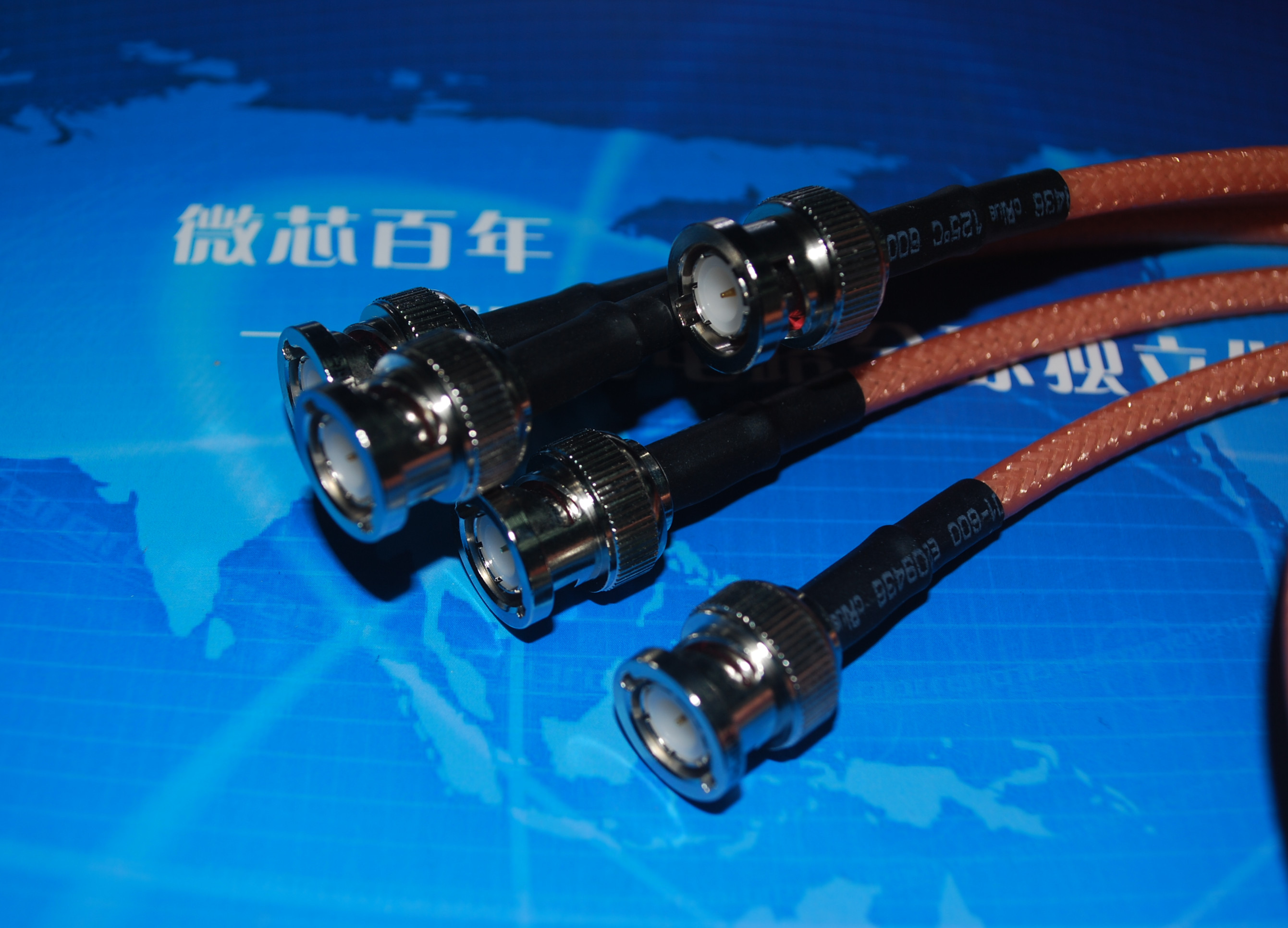 RG142 高频BNC接头，带线 产品图
