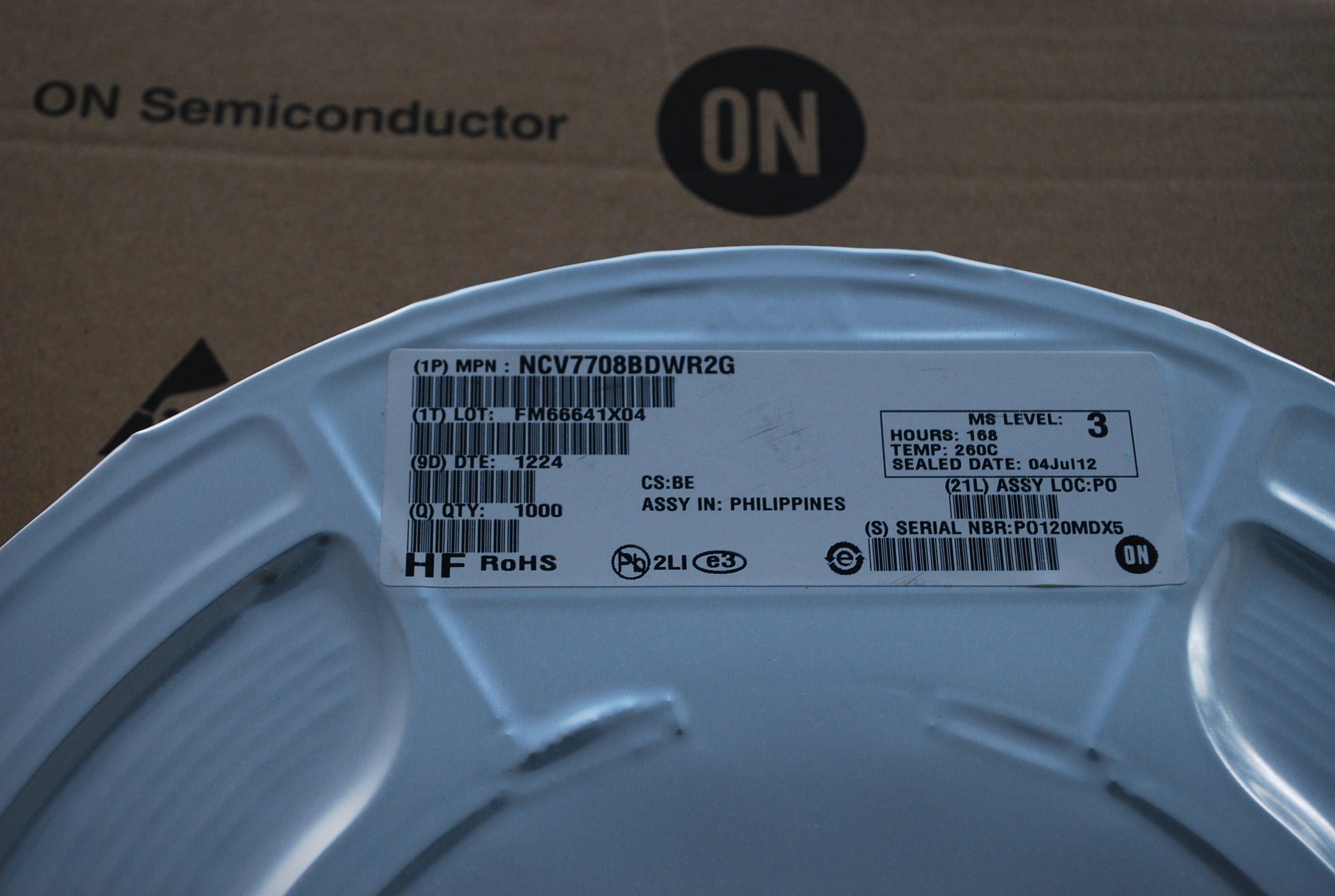 NCV7708BDWR2G 电桥驱动器 产品图