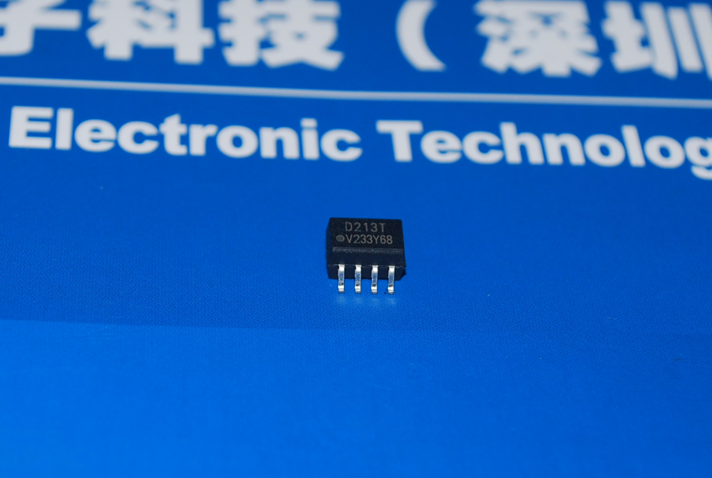 ILD213T 光电耦合器 产品图
