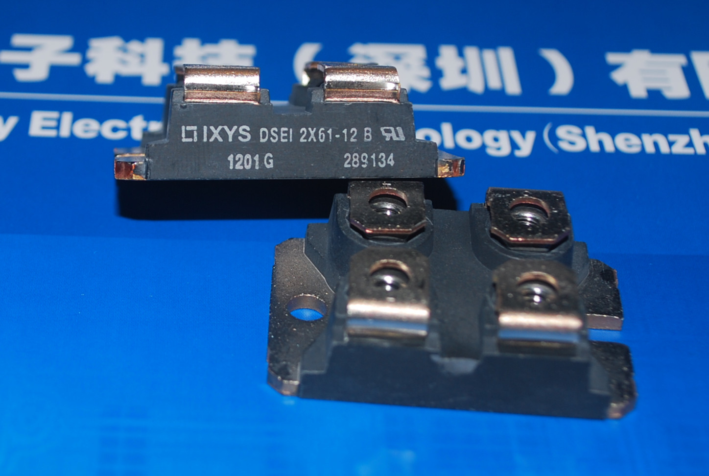DSEI2X61-12B 小型可控硅模块全新原装 产品图