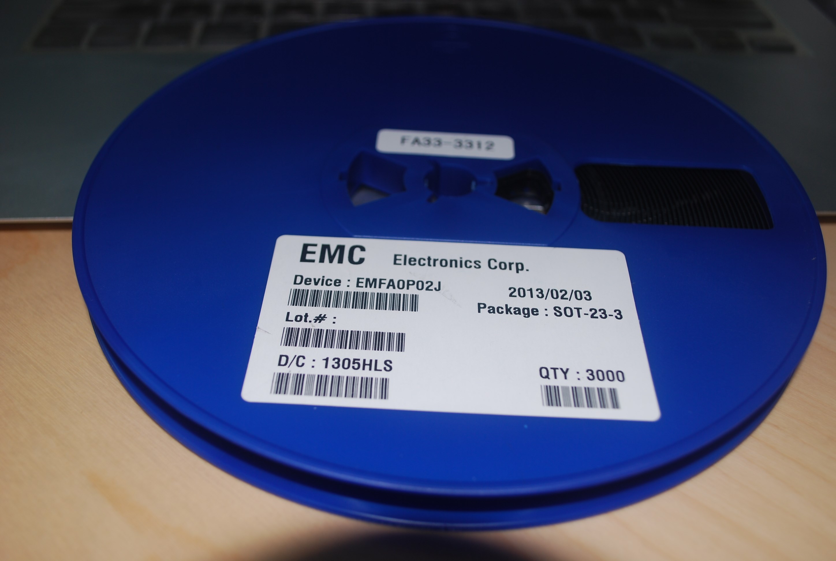 EMFA0P02J 场效应管 产品图