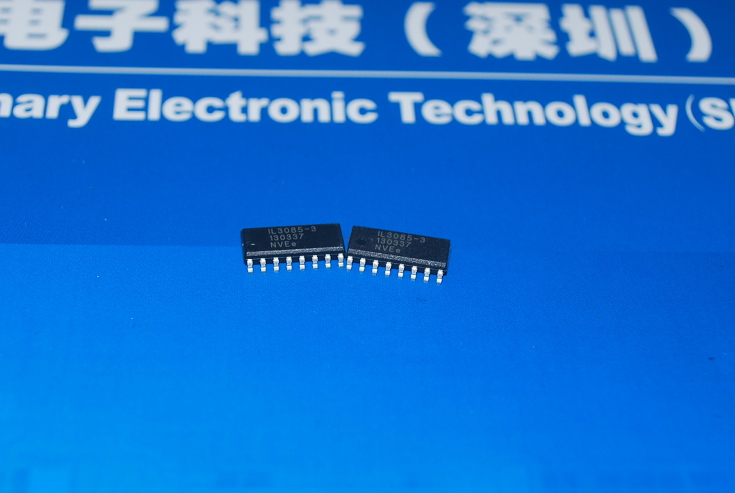 IL3185-3E 隔离接口芯片 产品图