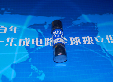 BAF-15 BAF-15 250V BUSS FUSE 进口保险丝管 陶瓷10*38MM 15A 产品图