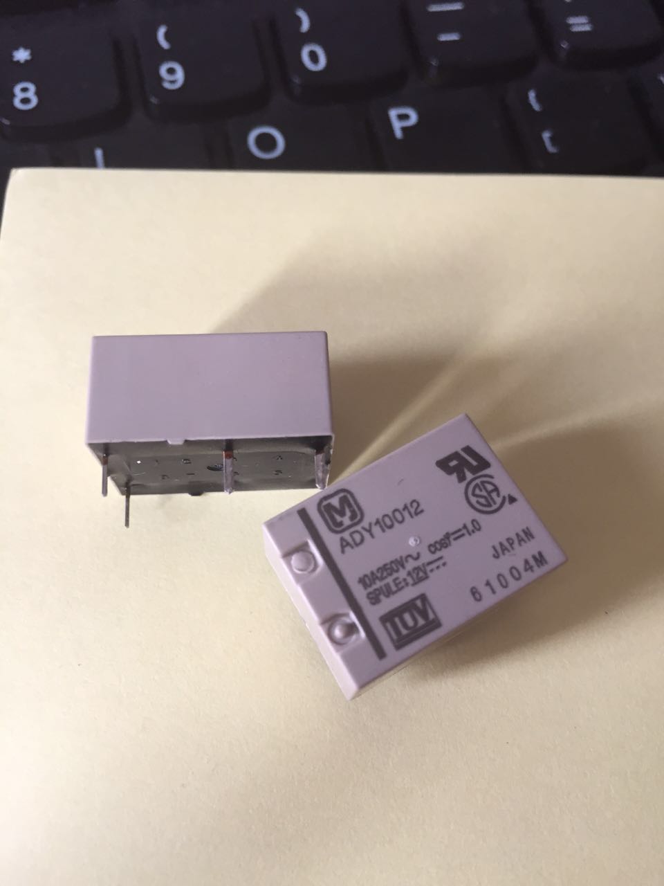 ADY10012 小型功率继电器 产品图