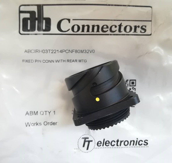 ABCIRH03T40A35PCNF80V0 ABCIR 系列 4路 面板安装 连接器 插座, 公触芯, 外壳尺寸24 产品图