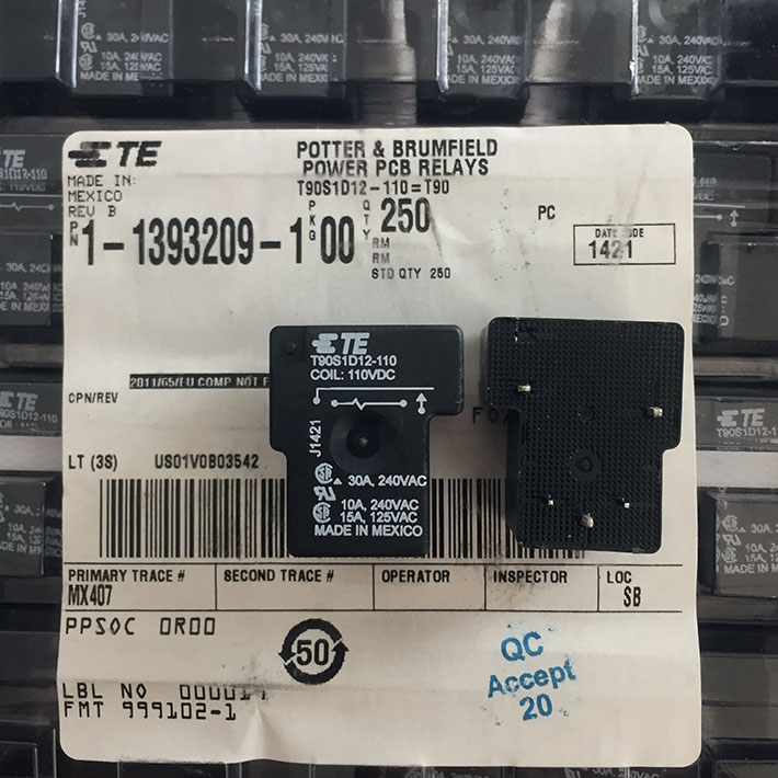 T90S5D12-48 大功率PC板继电器 产品图