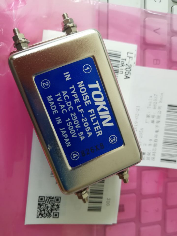 LF-205A 噪音滤波器 产品图