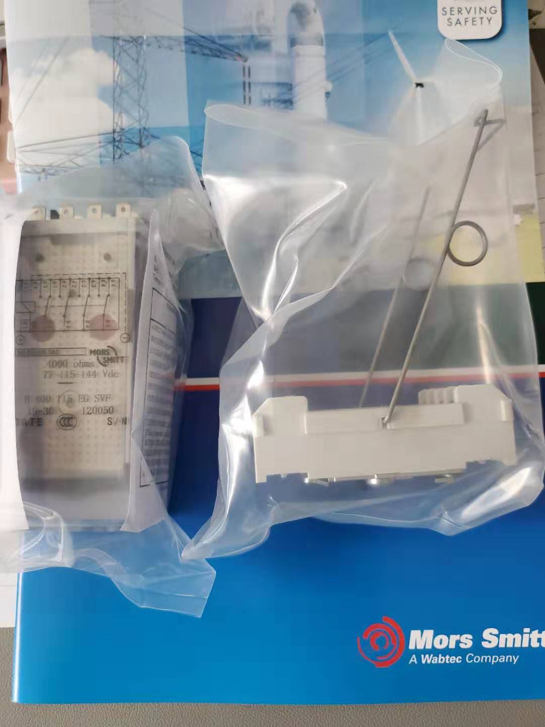 B400-72-BG-SVF 瞬时继电器 产品图