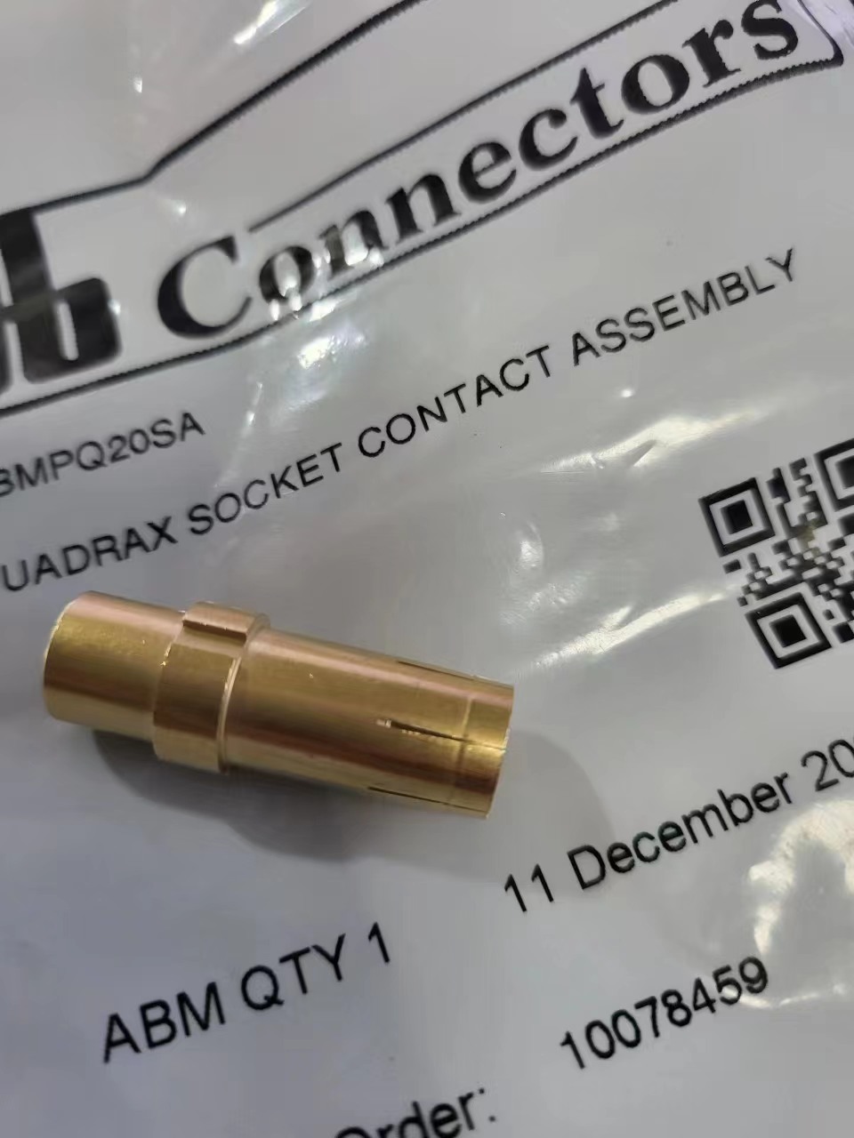 ABMPQ20SA Contact, quadrax, female, sz 20 inner ct 产品图
