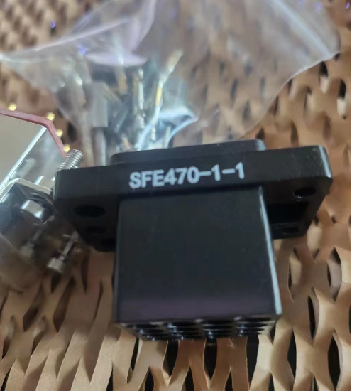 SFE470-1-1 继电器座子 产品图