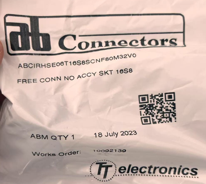 ABCIRHSE06T16S8SCNF80M32V0 Circular MIL Spec Connector ER 5C 5#16S SKT PLUG 产品图