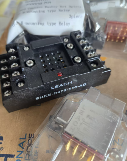 SHKED470-110-AD 继电器座 产品图