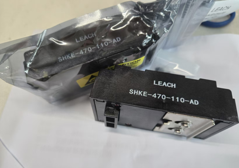 SHKE470-110-AD 继电器座 产品图
